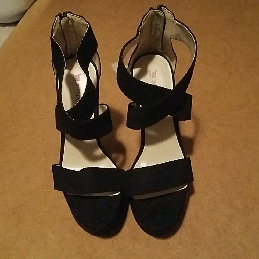 Wedges - Picture 2 of 3